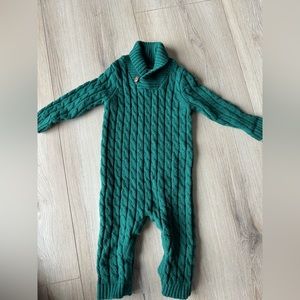 Tahari knit one piece 6/9 months Christmas warm